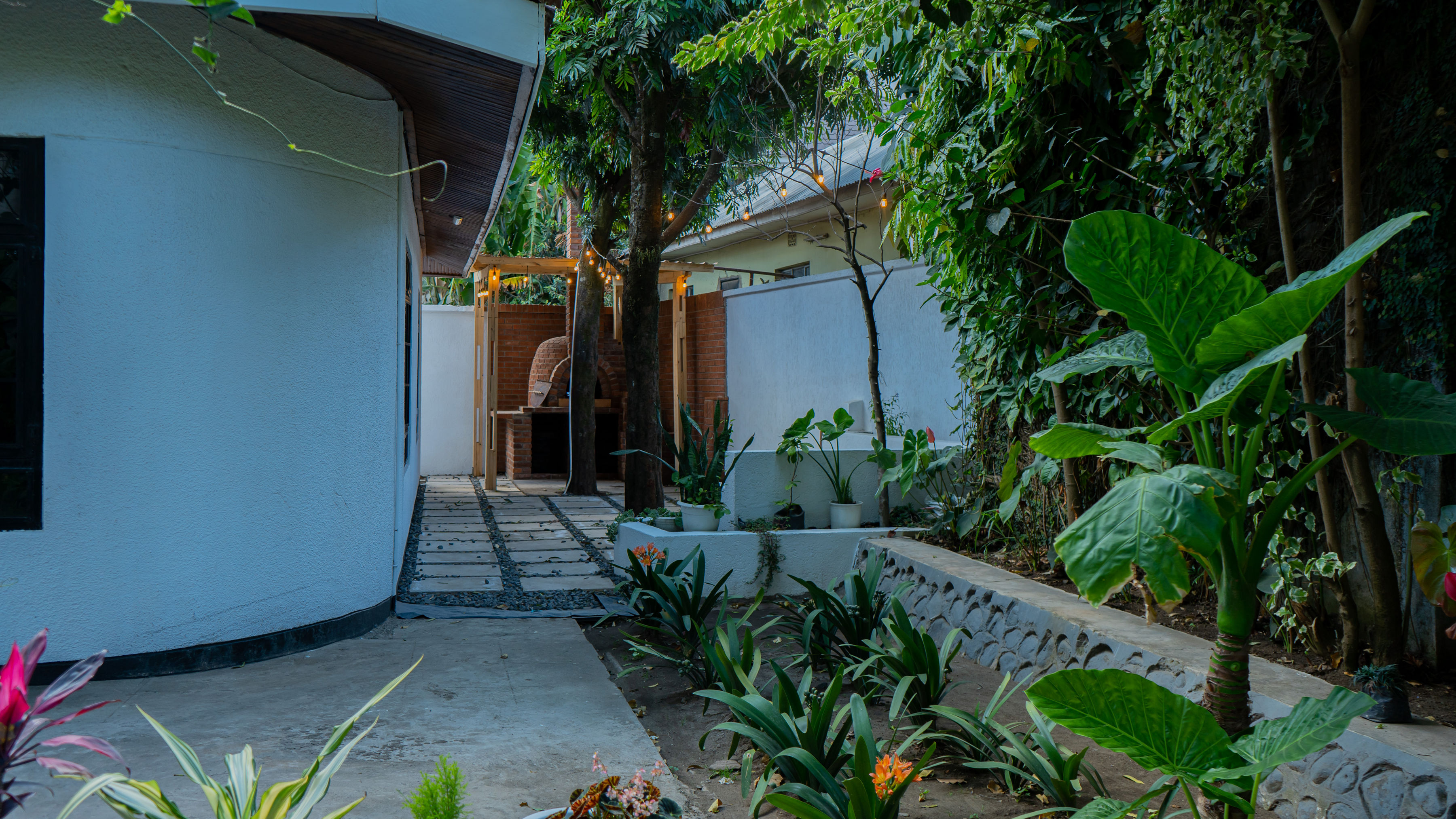 Garden walkway